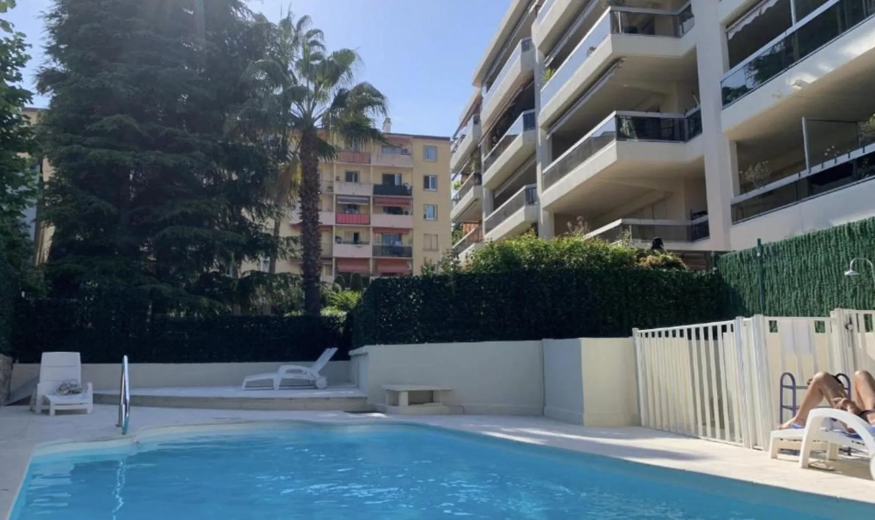 Escapade Cosy Avec Piscine Au Centre-Ville - Ideal Pour Couples Et Professionnels Cannes 0*,