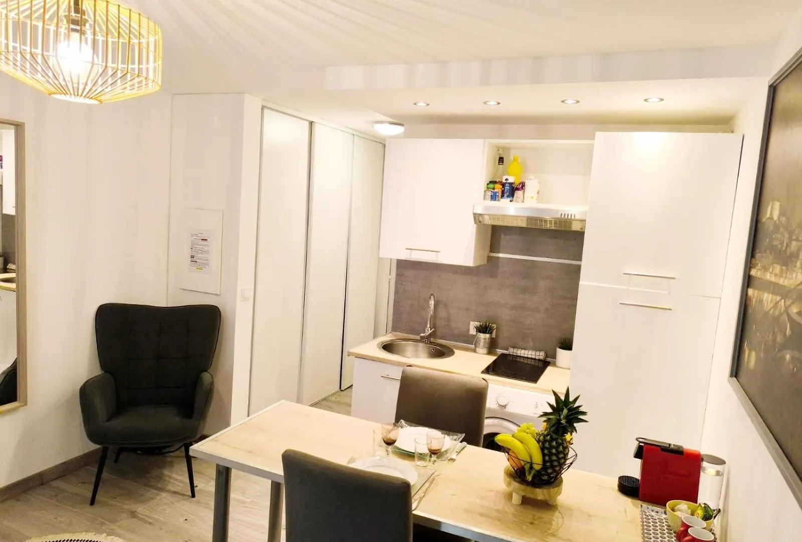 Apartment Escapade Cosy Avec Piscine Au Centre-Ville - Ideal Pour Couples Et Professionnels Cannes