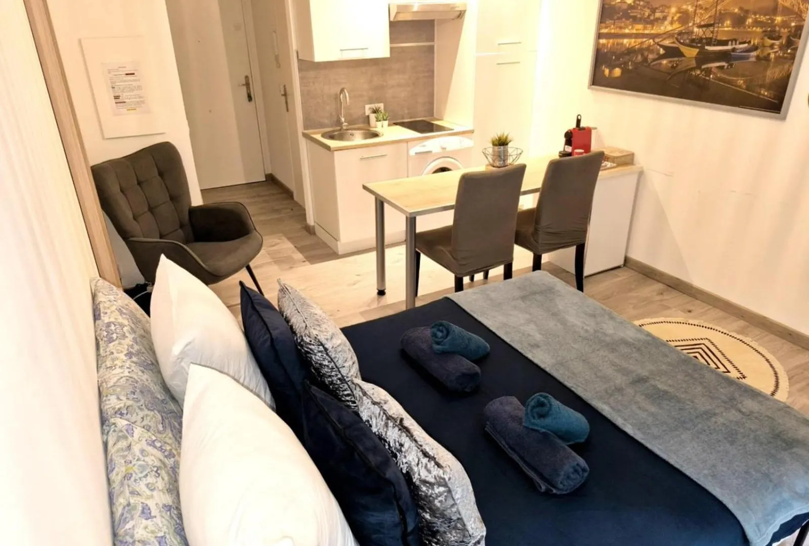Apartment Escapade Cosy Avec Piscine Au Centre-Ville - Ideal Pour Couples Et Professionnels Cannes France